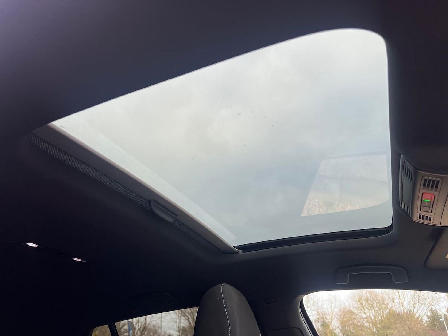 Used Volkswagen Golf 2018 for sale - 77069998: Photo 33