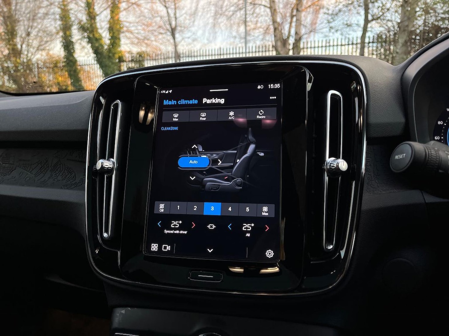 Used Volvo C40 2022 for sale - 76628125: Photo 13