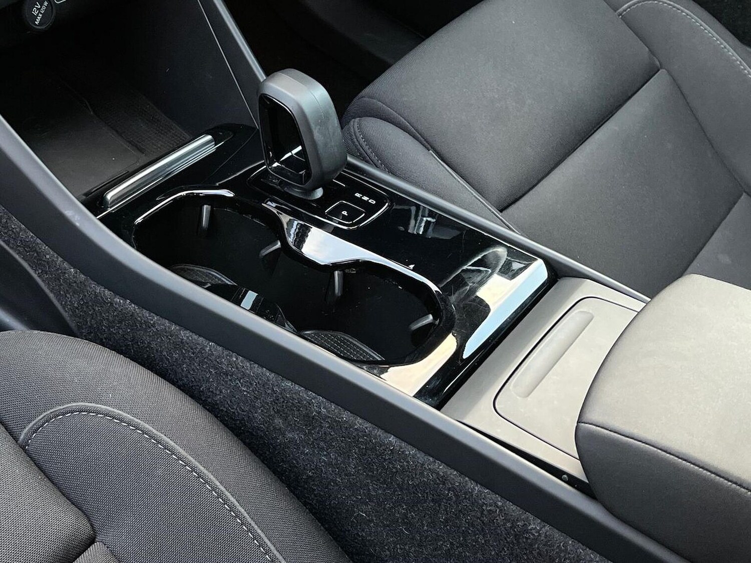 Used Volvo C40 2022 for sale - 76628125: Photo 14