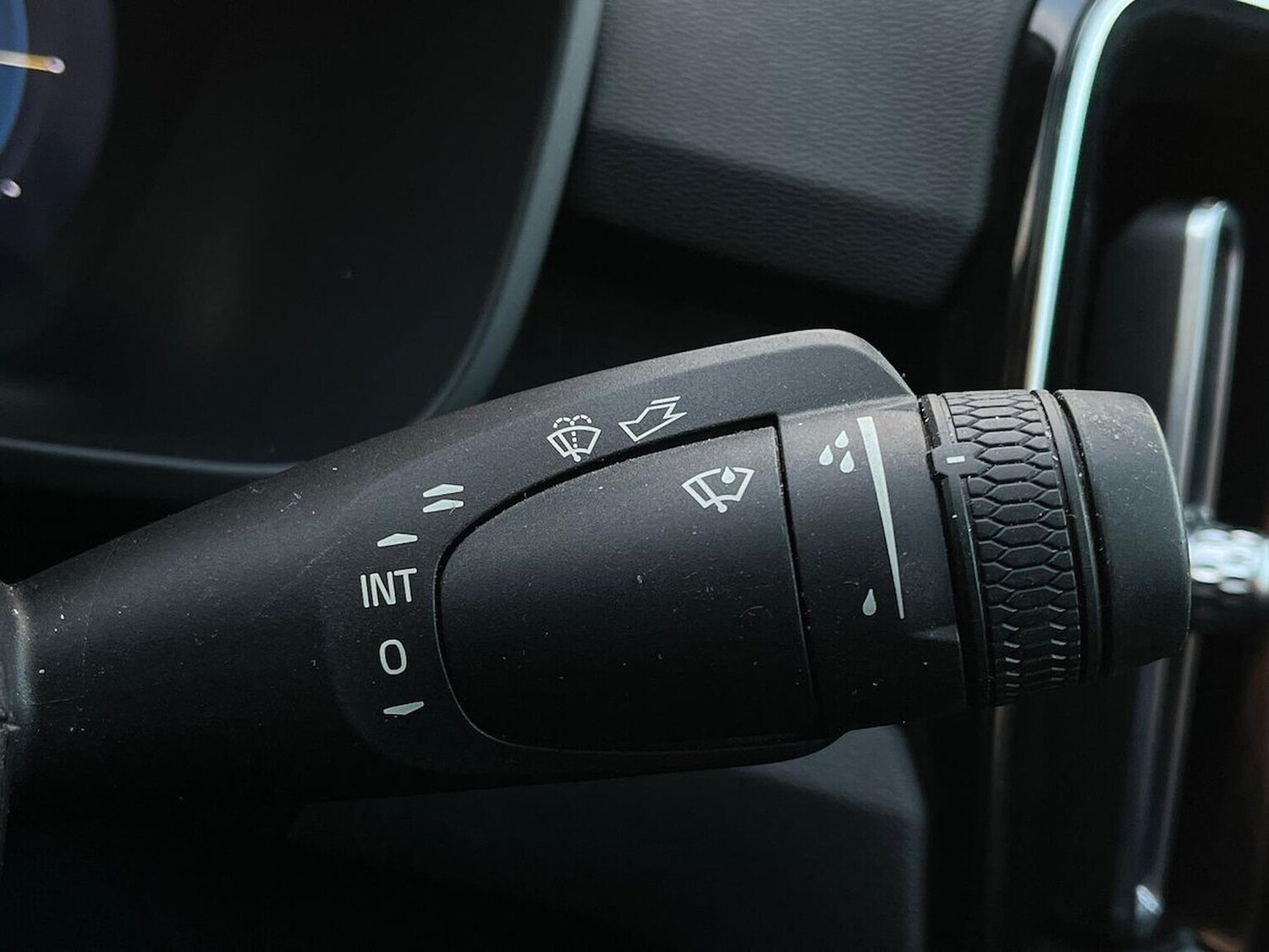 Used Volvo C40 2022 for sale - 76628125: Photo 30