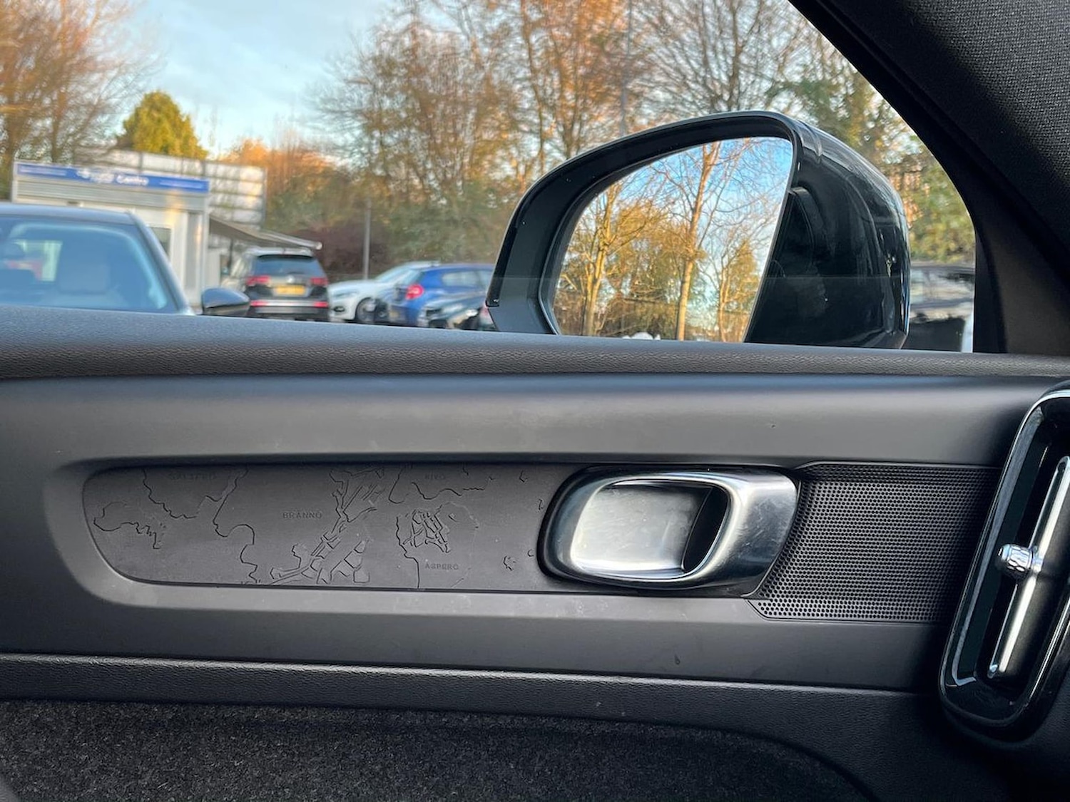 Used Volvo C40 2022 for sale - 76628125: Photo 32