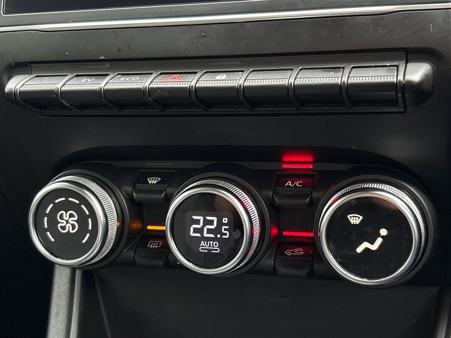 Used Renault Captur 2022 for sale - 76275114: Photo 13