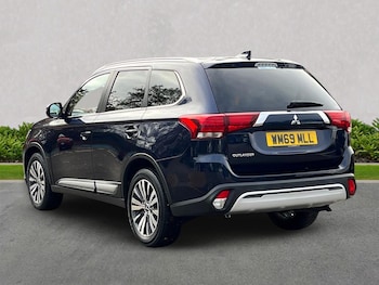 Used Mitsubishi Outlander 2020 for sale - 76464641: Photo