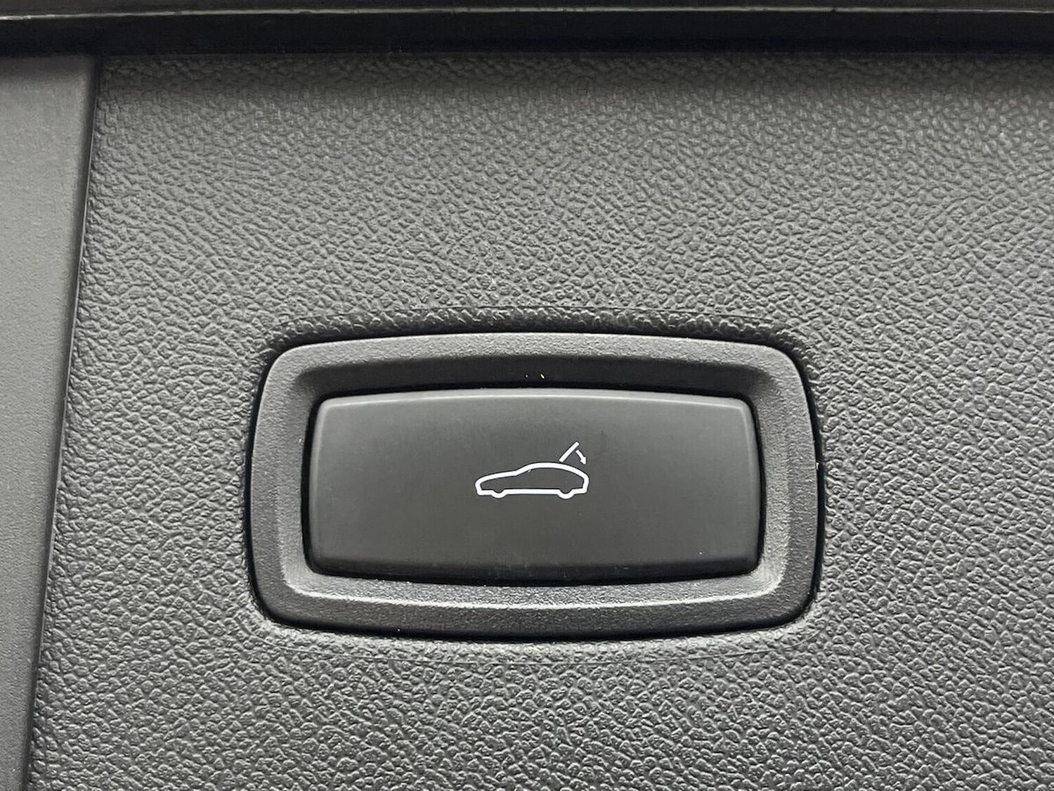 Used Porsche Cayenne 2019 for sale - 78190997: Photo 44