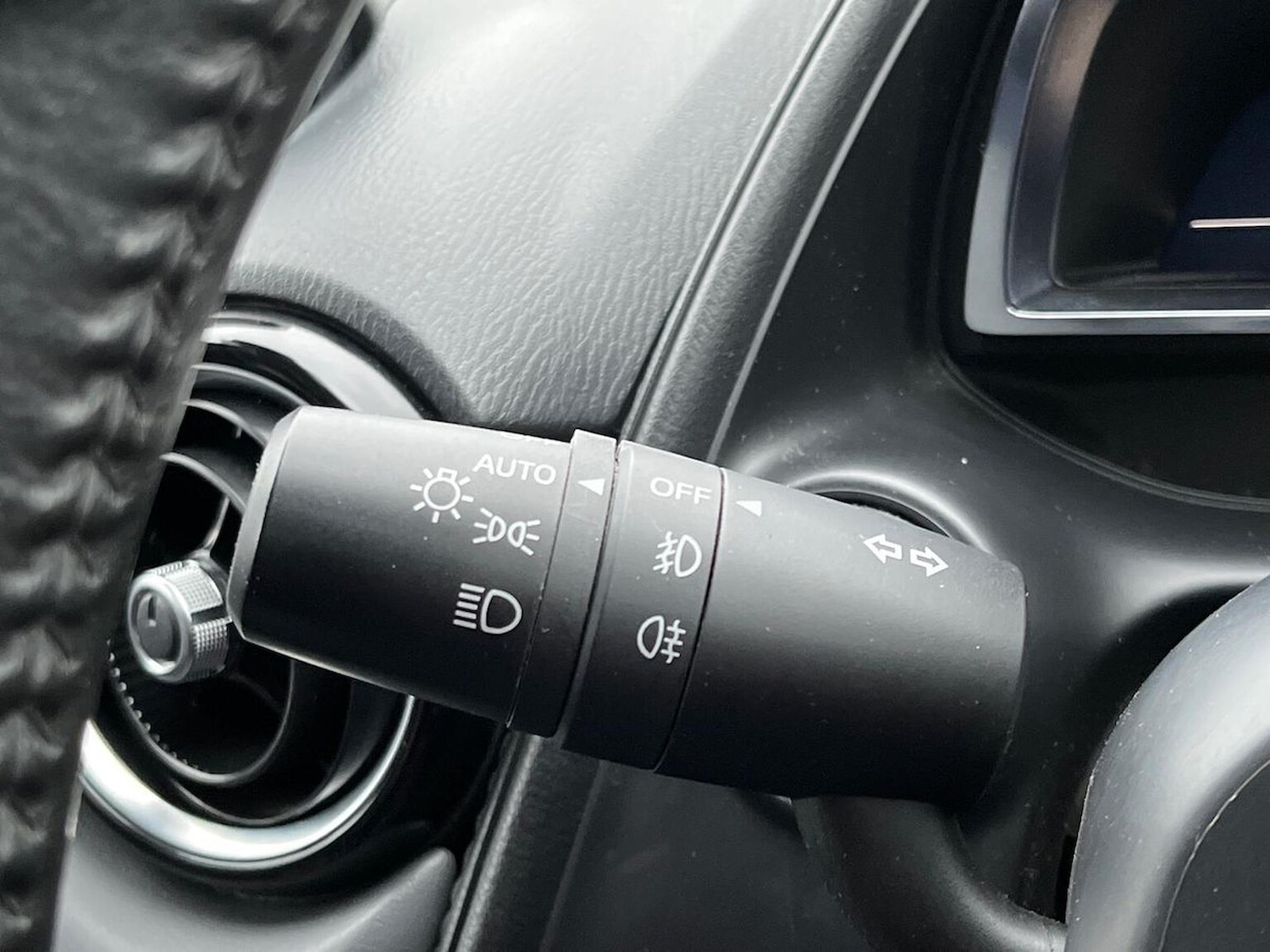 Used Mazda CX-3 2019 for sale - 77629307: Photo 28