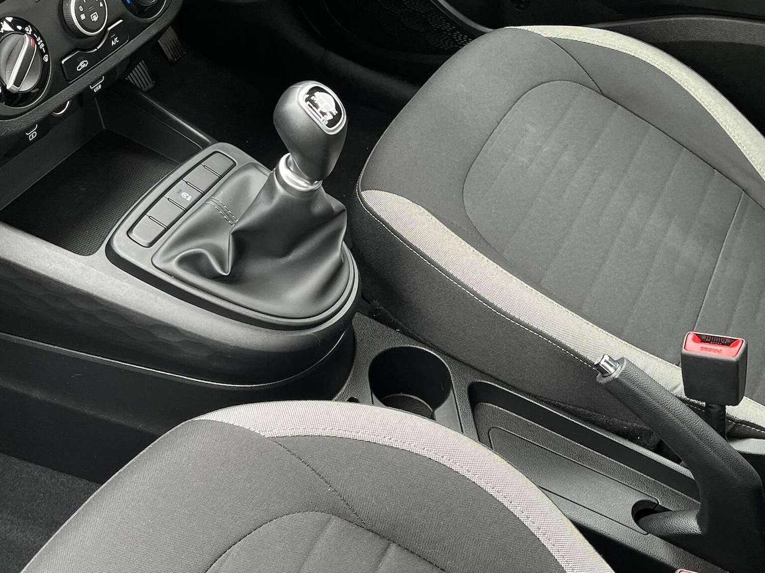 Used Hyundai i10 2024 for sale - 76464677: Photo 13