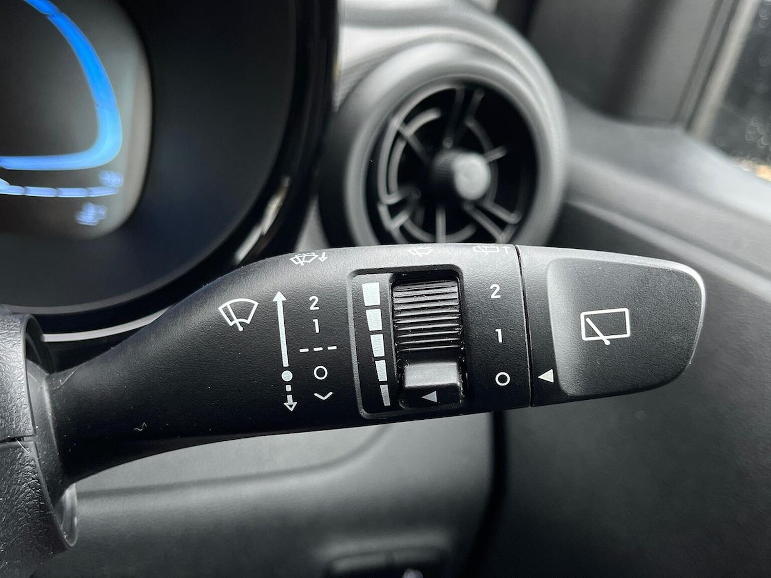 Used Hyundai i10 2024 for sale - 76464677: Photo 29