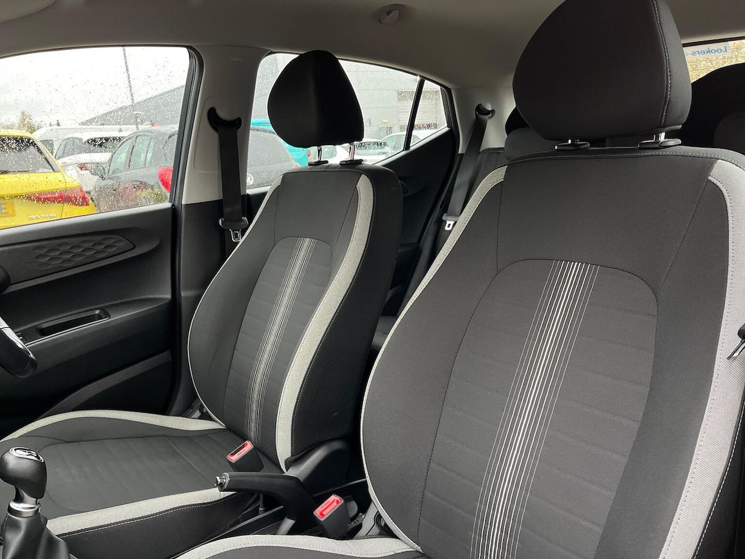 Used Hyundai i10 2024 for sale - 76464677: Photo 32