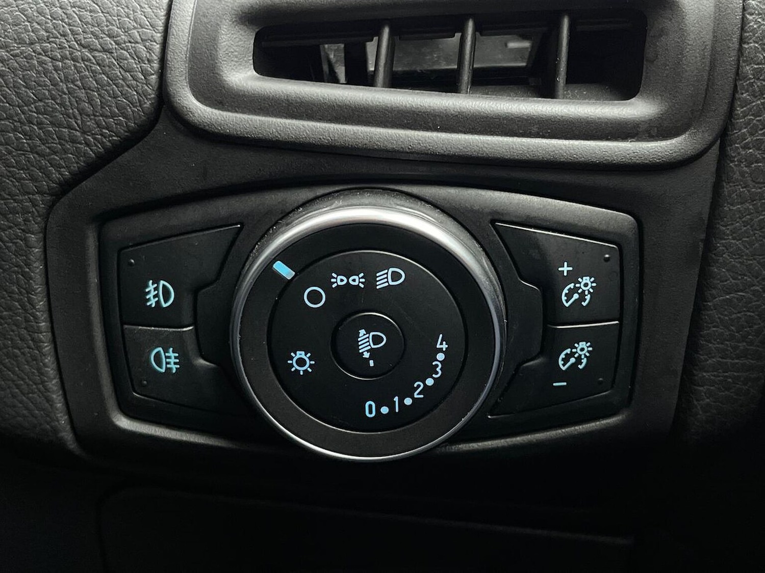 Used Ford Focus 2018 for sale - 76470994: Photo 22