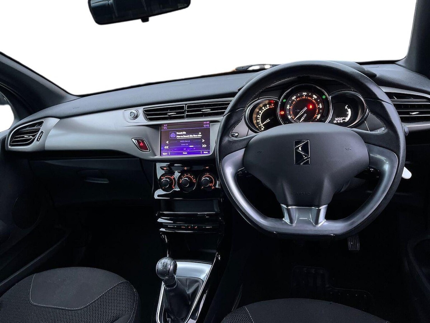 Used DS Automobiles DS 3 2016 for sale - 77033495: Photo 9