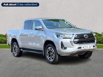 Used Toyota Hilux 2023 for sale - 75512891: Photo