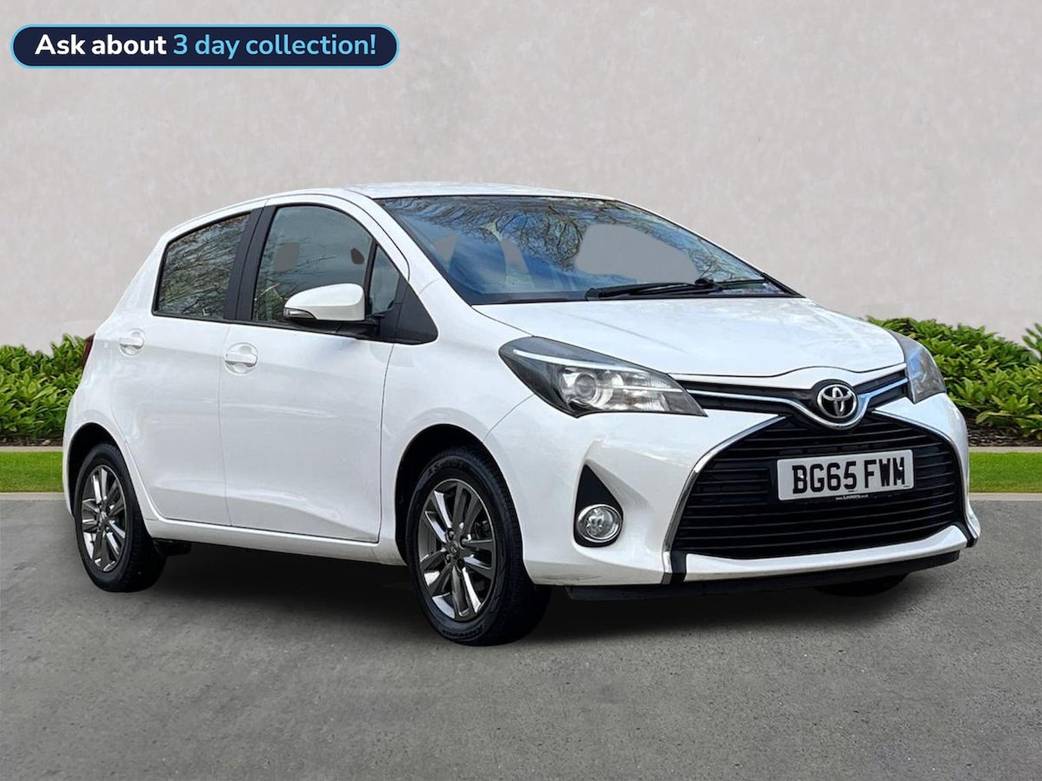 Used Toyota Yaris 2015 for sale - 76628119: Photo 1