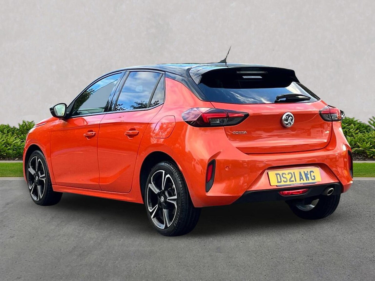 Used Vauxhall Corsa 2021 for sale - 76682644: Photo 2