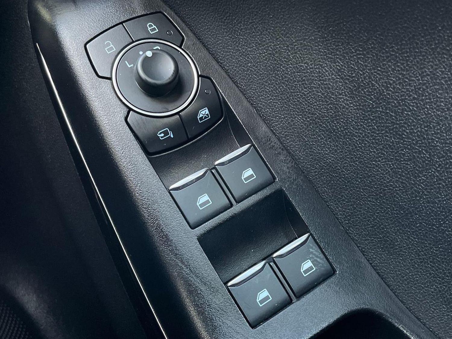 Used Ford Puma 2023 for sale - 78144459: Photo 23