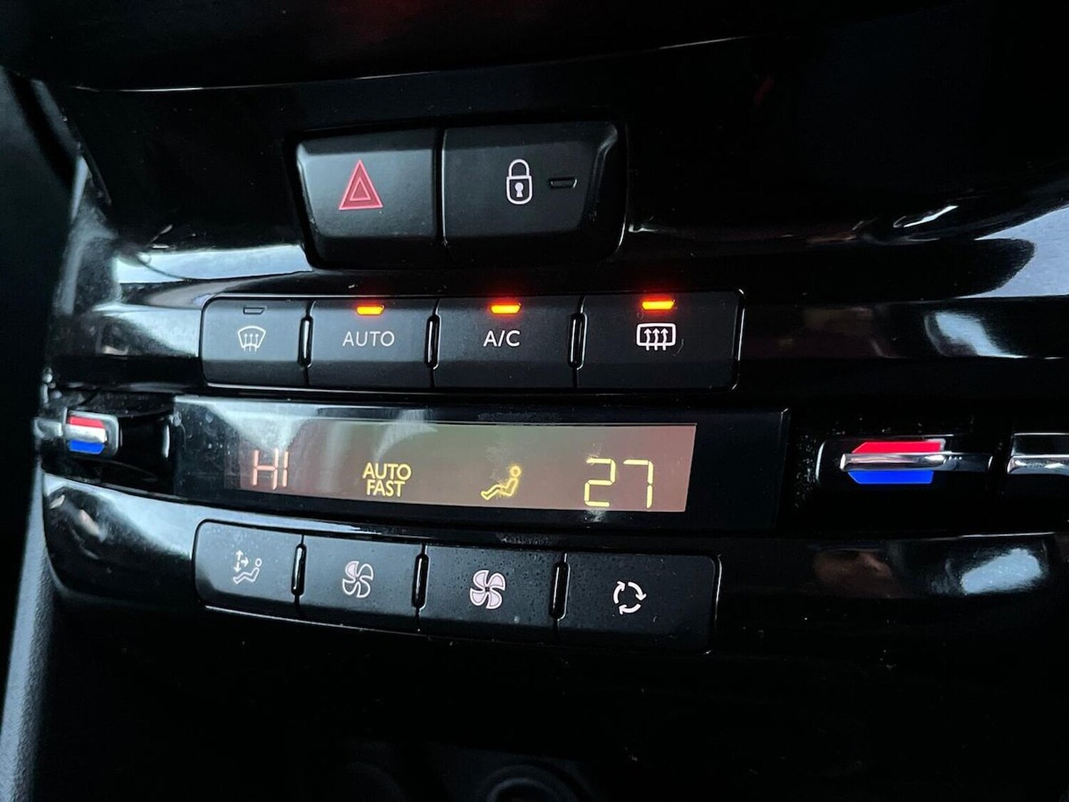 Used Peugeot 208 2019 for sale - 77078022: Photo 13