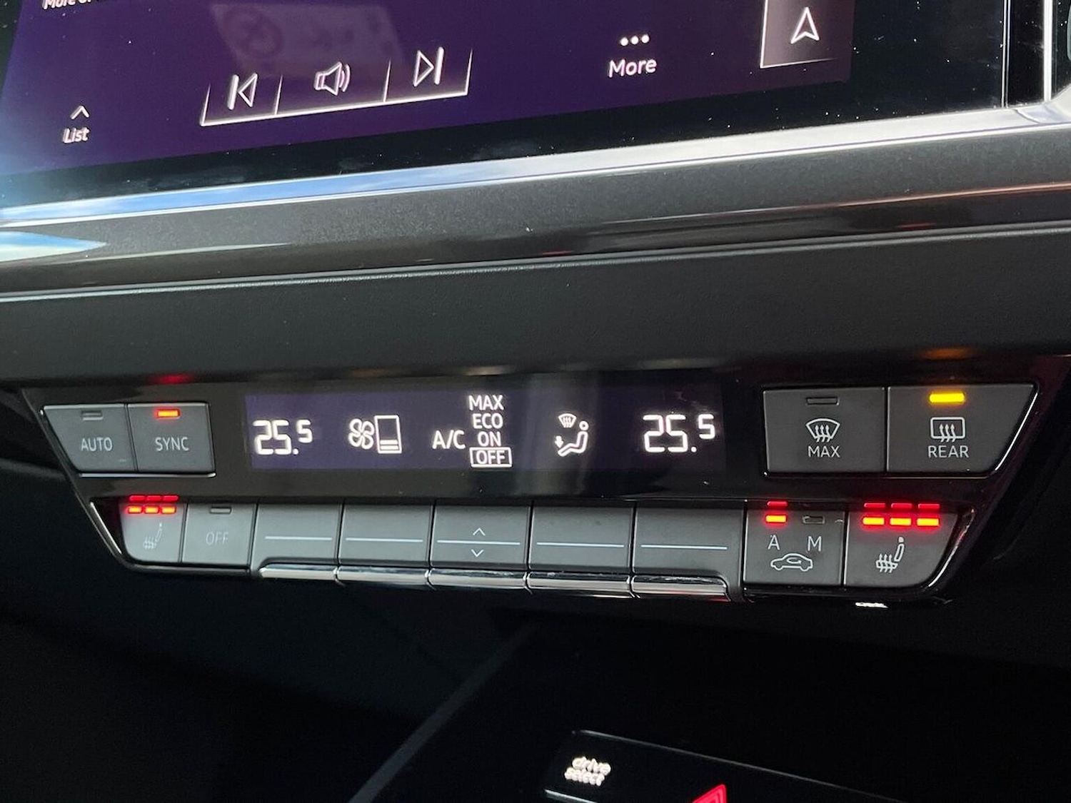 Used Audi Q4 e-tron 2021 for sale - 77639301: Photo 12