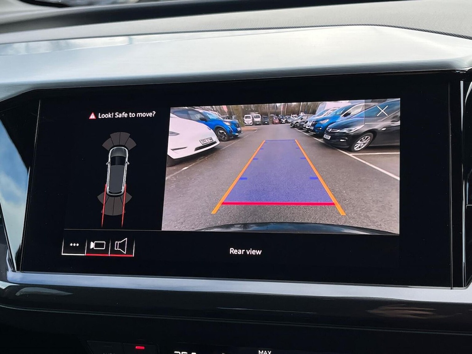 Used Audi Q4 e-tron 2021 for sale - 77639301: Photo 23