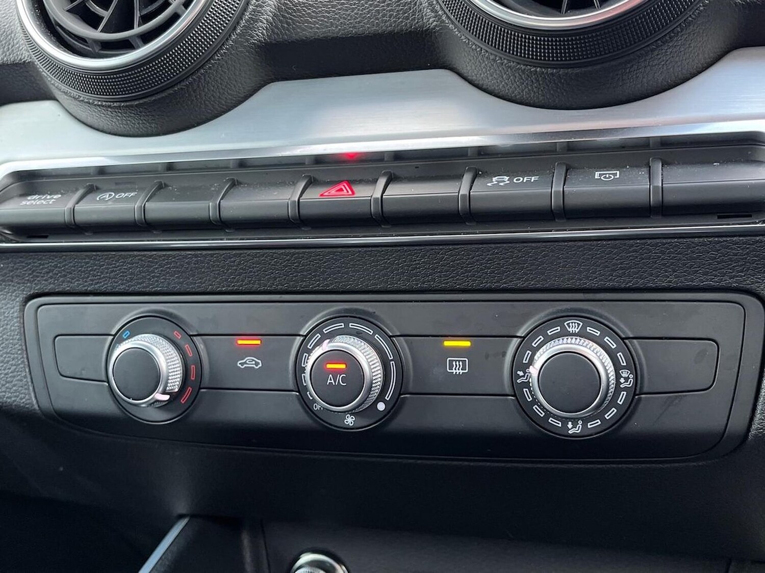 Used Audi Q2 2020 for sale - 77488723: Photo 12