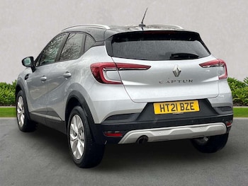 Used Renault Captur 2021 for sale - 78615168: Photo