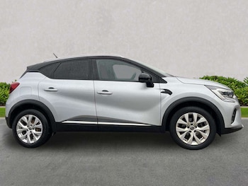 Used Renault Captur 2021 for sale - 78615168: Photo