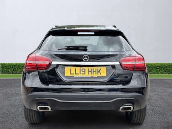 Used Mercedes-Benz GLA 2019 for sale - 79451184: Photo