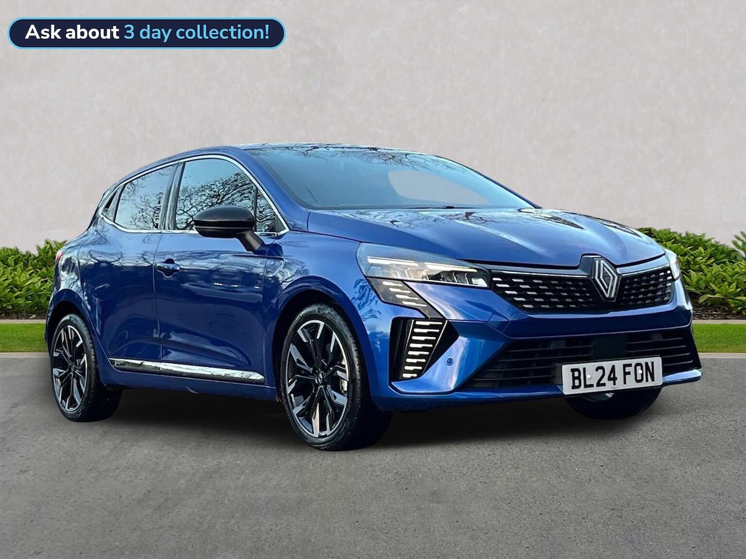 Used Renault Clio 2024 for sale - 76741239: Photo 1