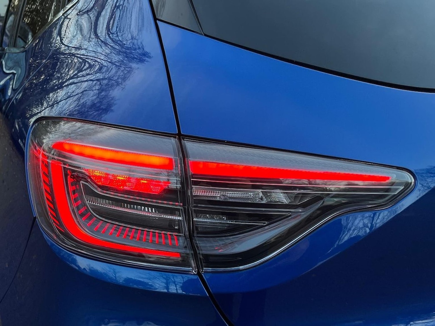 Used Renault Clio 2024 for sale - 76741239: Photo 37