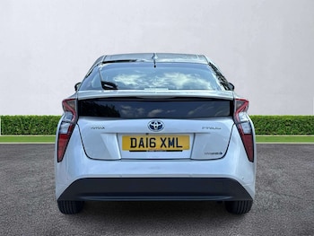 Used Toyota Prius 2016 for sale - 79219336: Photo