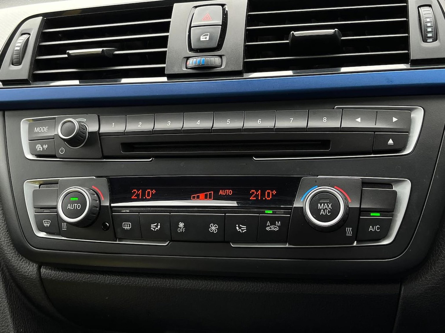 Used BMW 3 Series 2015 for sale - 76177589: Photo 12