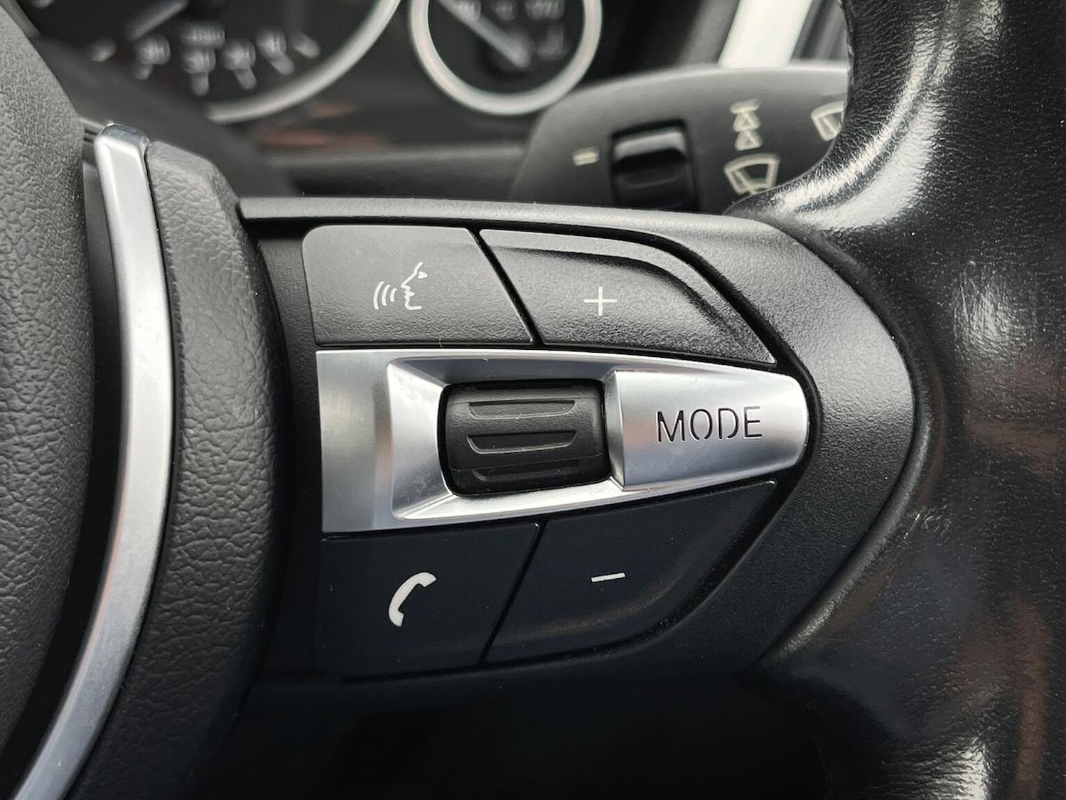 Used BMW 3 Series 2015 for sale - 76177589: Photo 27