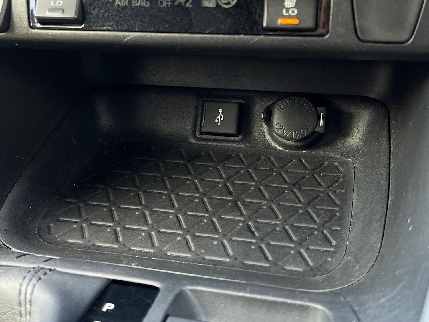 Used Toyota RAV4 2021 for sale - 76588634: Photo 44