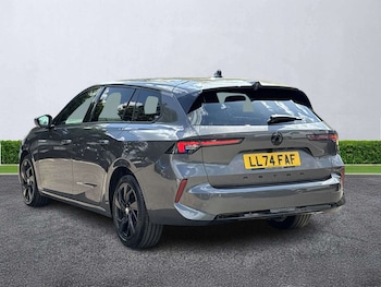 Used Vauxhall Astra 2024 for sale - 78703600: Photo