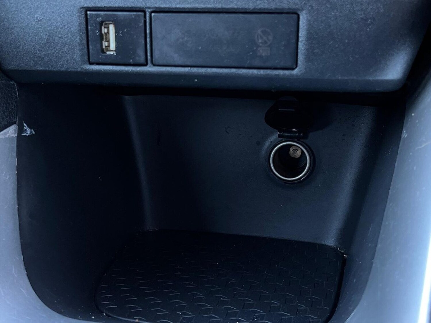 Used Toyota Yaris 2021 for sale - 77488542: Photo 48