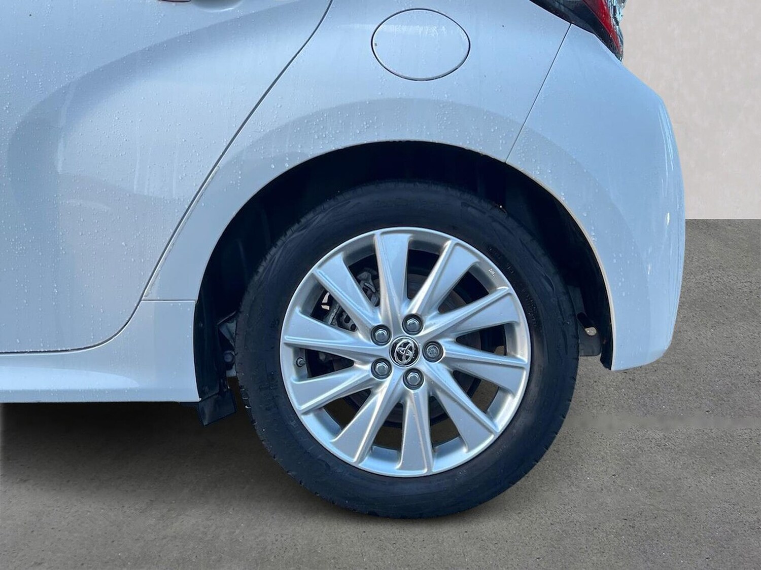 Used Toyota Yaris 2021 for sale - 77488542: Photo 6