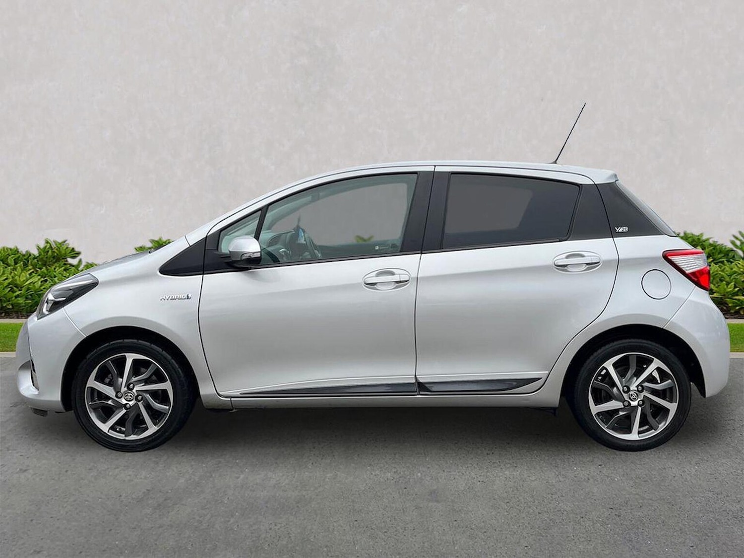 Used Toyota Yaris 2020 for sale - 77024247: Photo 20