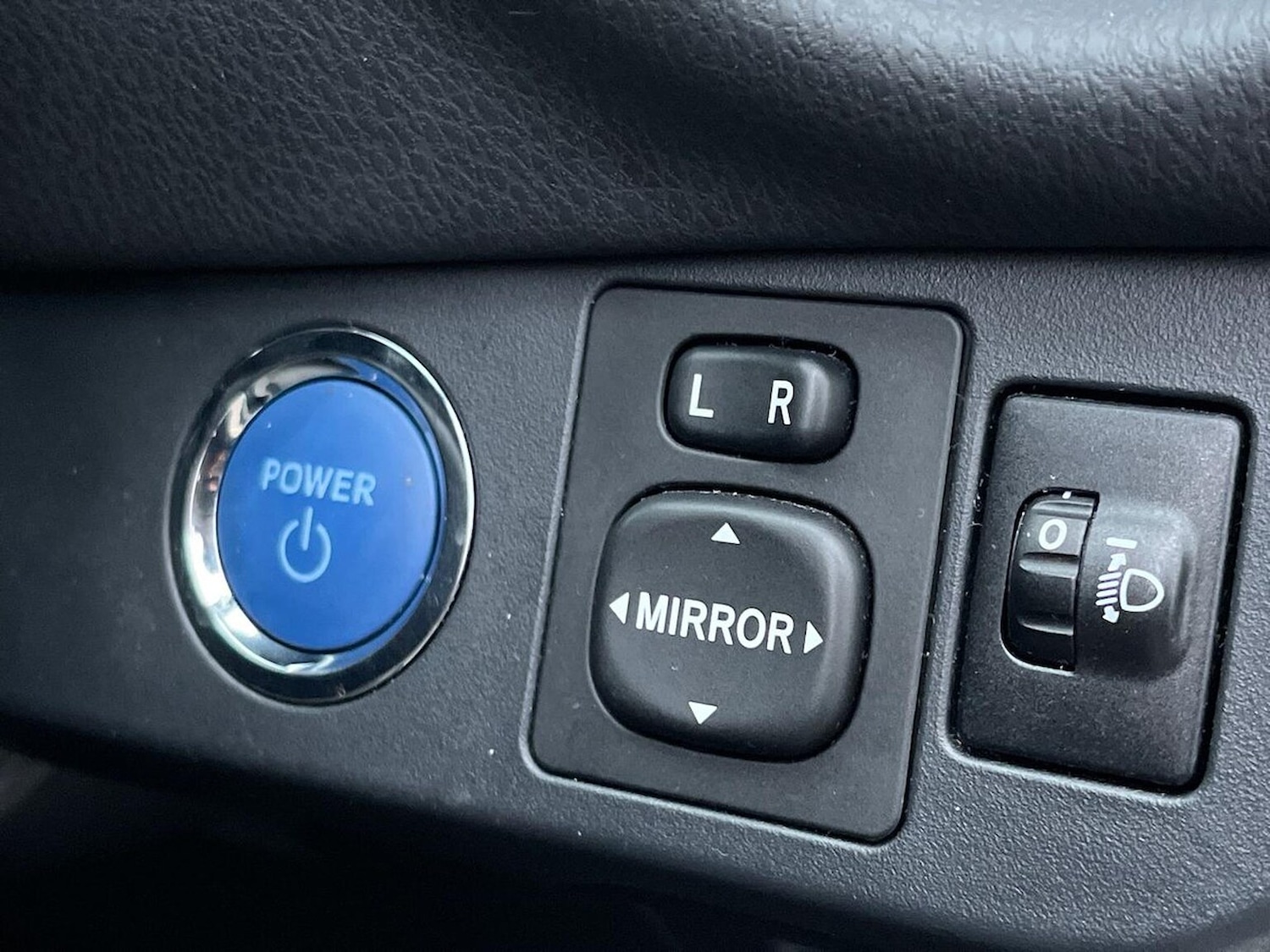 Used Toyota Yaris 2020 for sale - 77024247: Photo 23