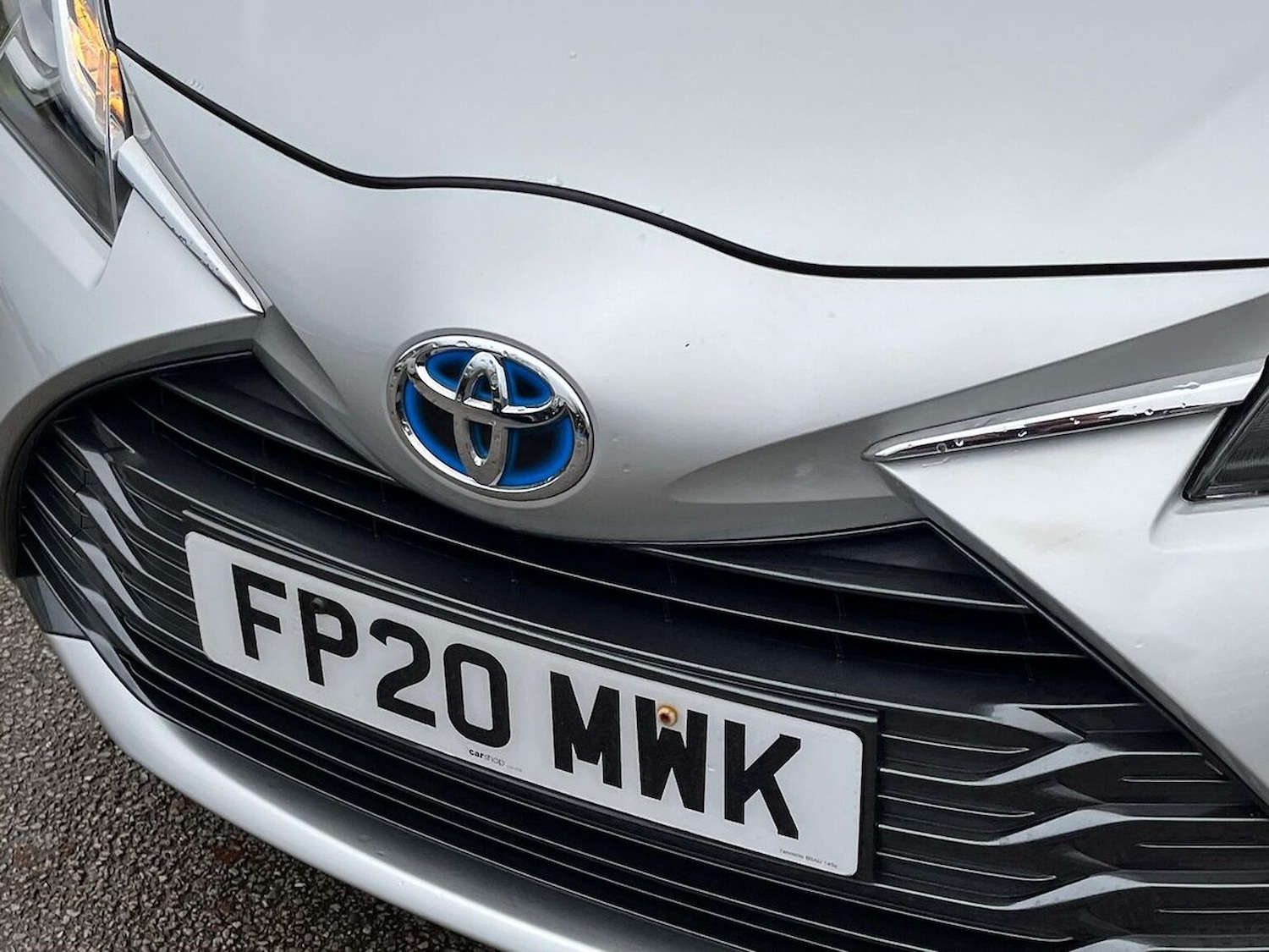 Used Toyota Yaris 2020 for sale - 77024247: Photo 34