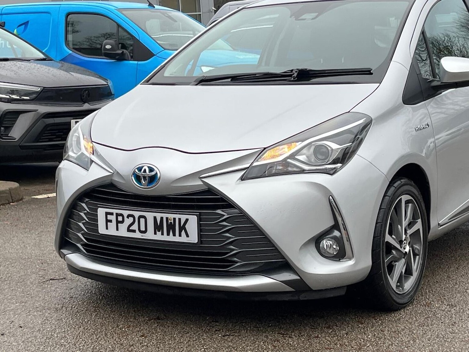 Used Toyota Yaris 2020 for sale - 77024247: Photo 40