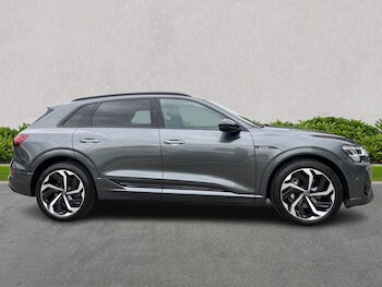 Used Audi e-tron 2022 for sale - 75513015: Photo