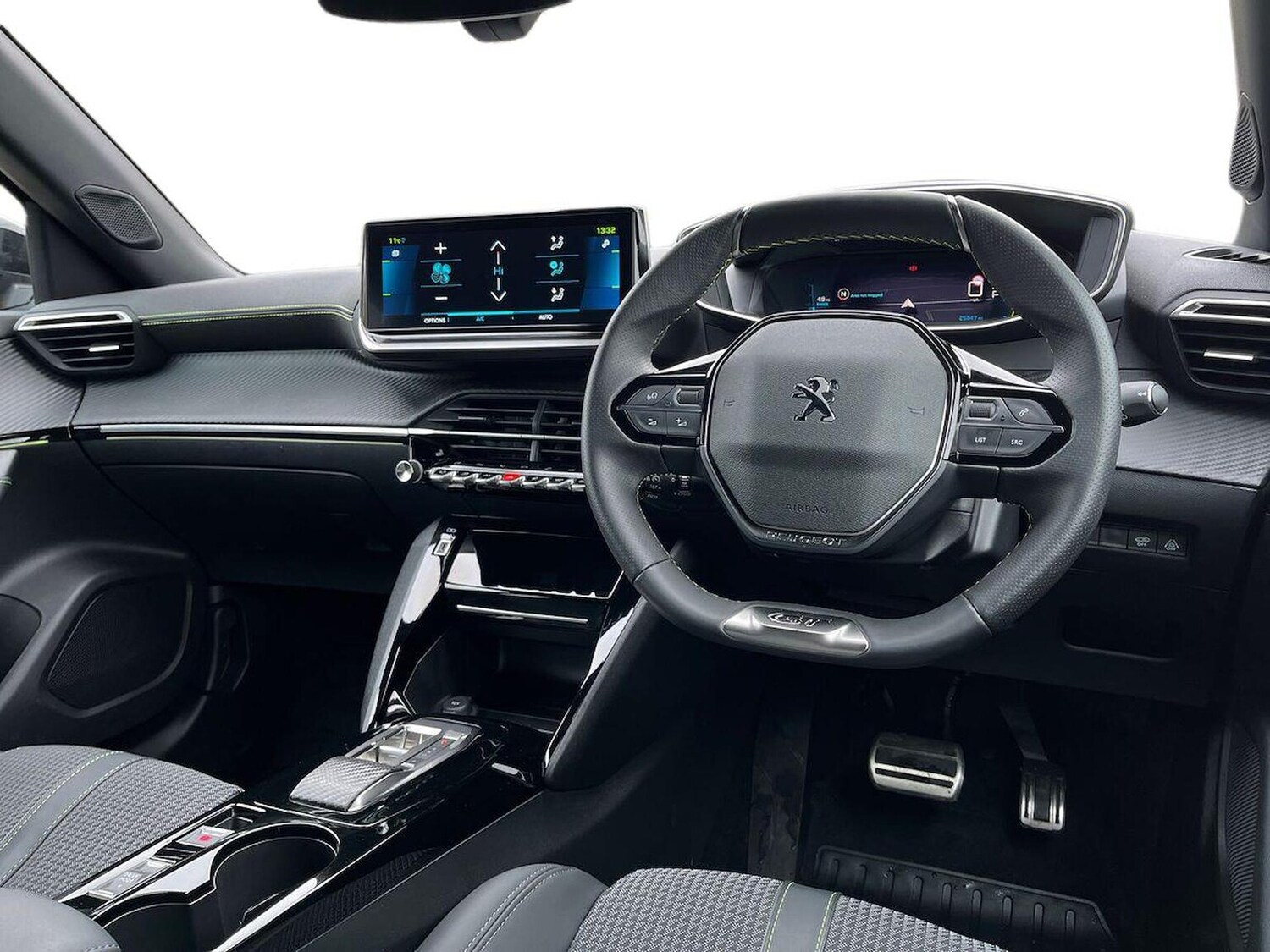 Used Peugeot 2008 2022 for sale - 76422356: Photo 15