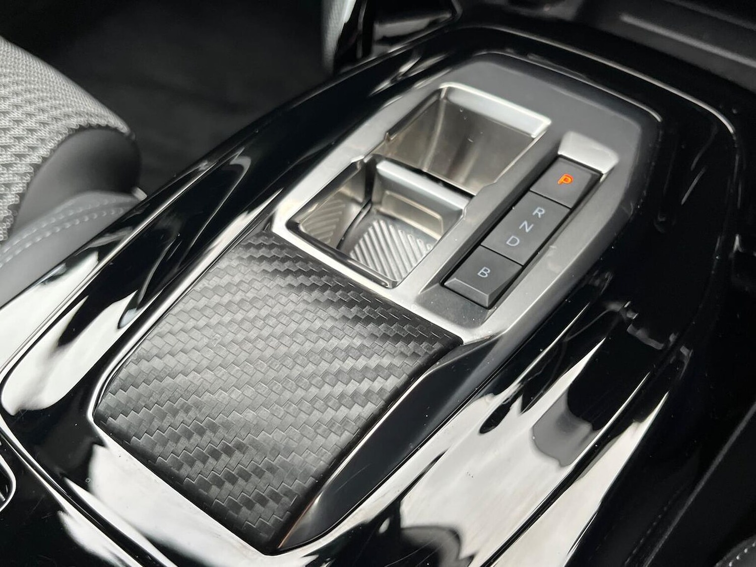 Used Peugeot 2008 2022 for sale - 76422356: Photo 47