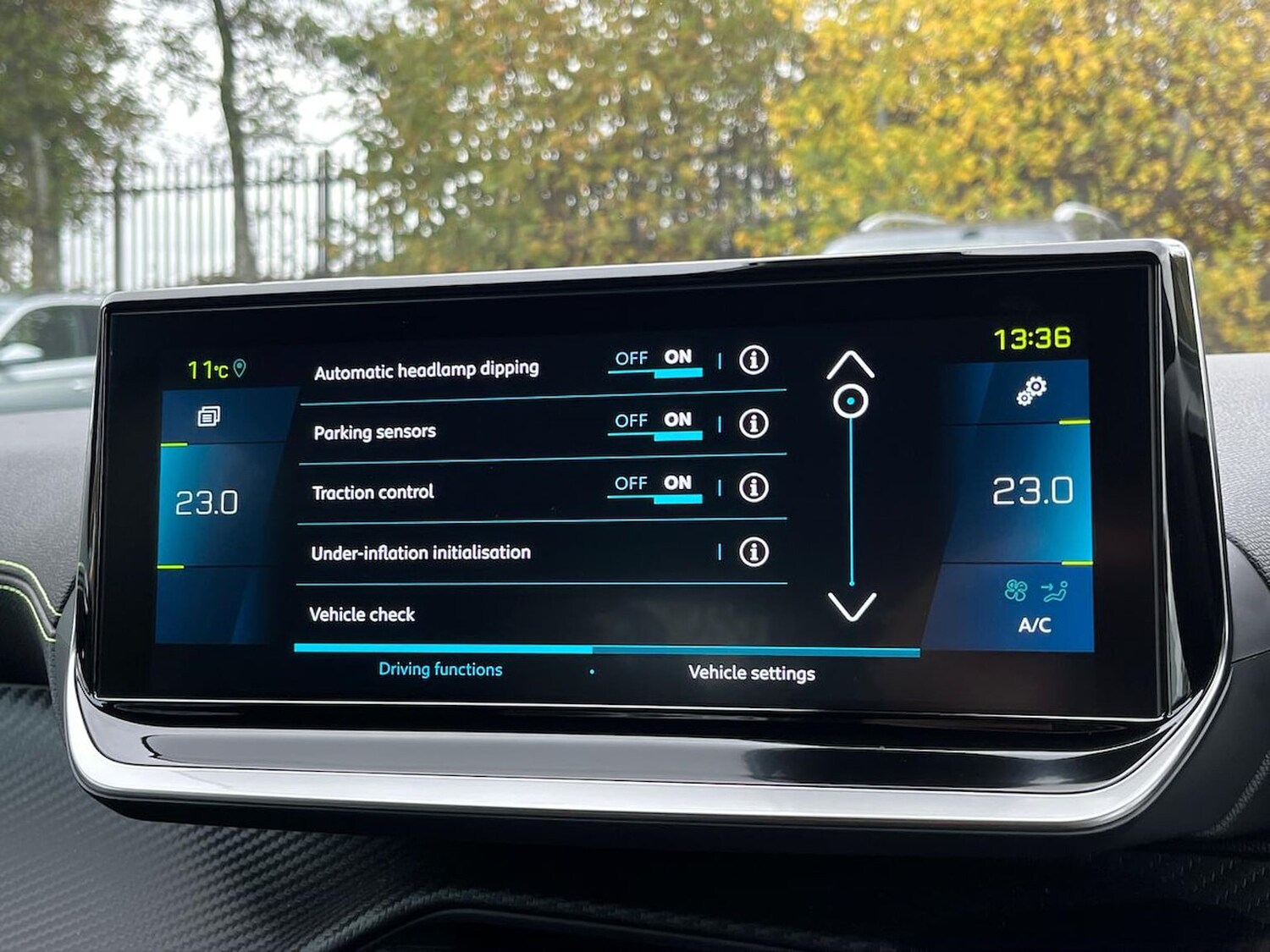 Used Peugeot 2008 2022 for sale - 76422356: Photo 50