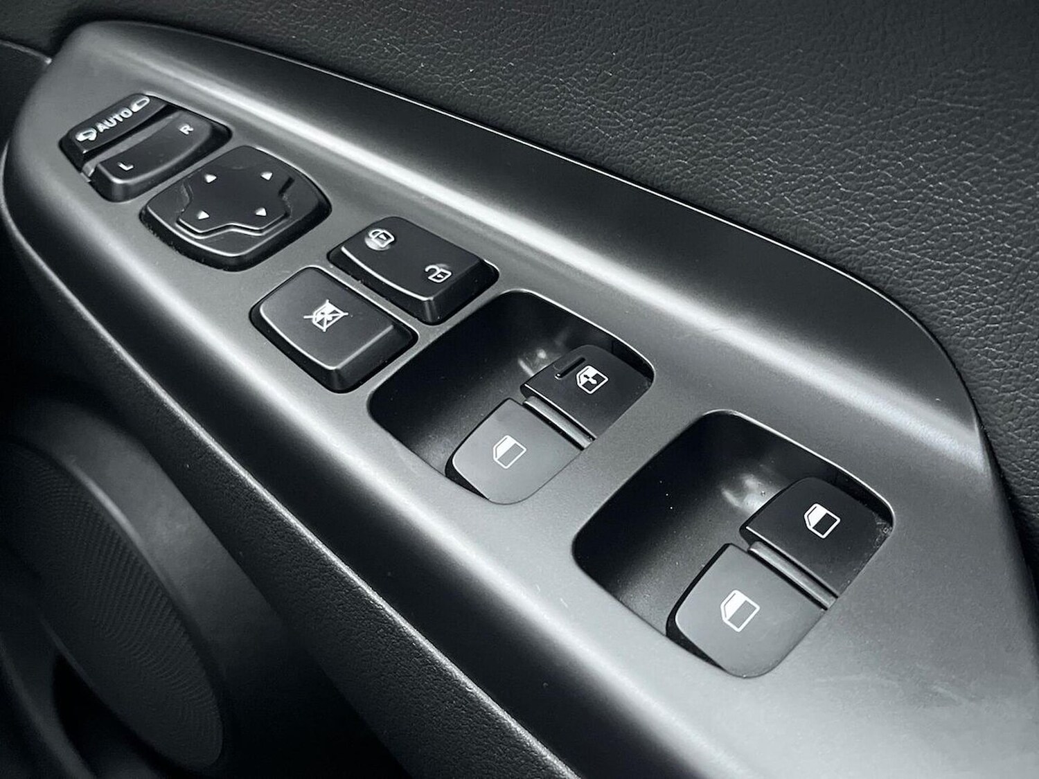 Used Hyundai KONA 2022 for sale - 77033513: Photo 22