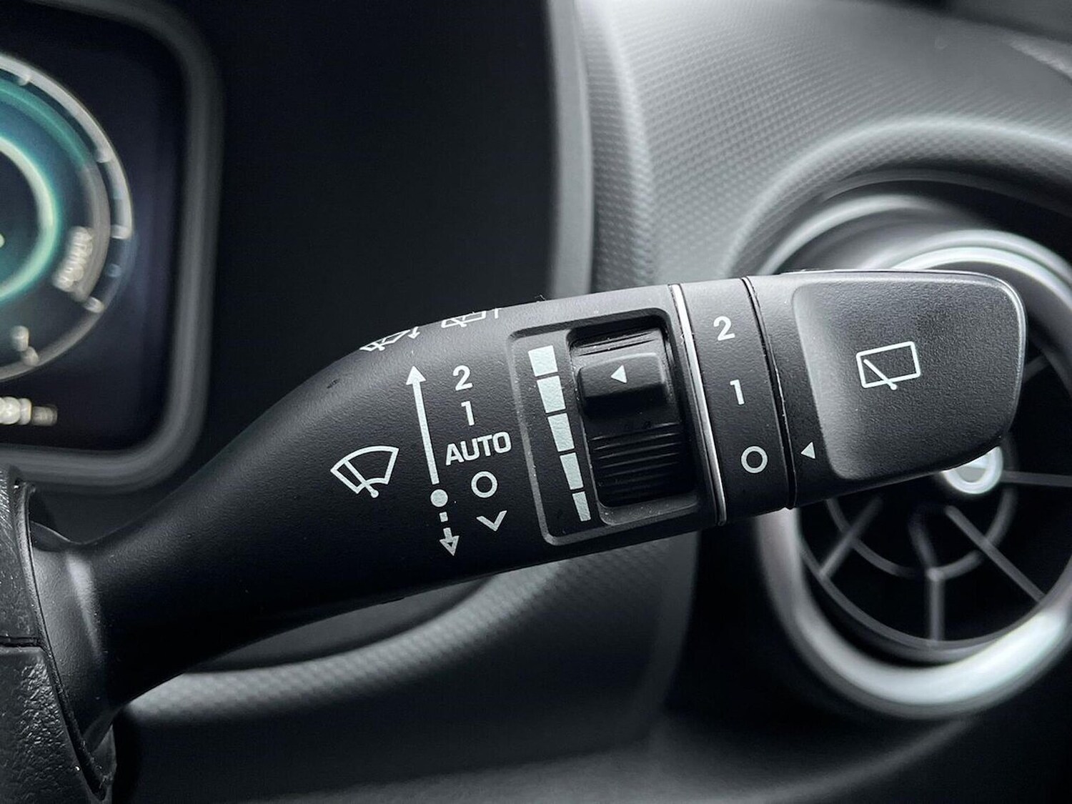 Used Hyundai KONA 2022 for sale - 77033513: Photo 30