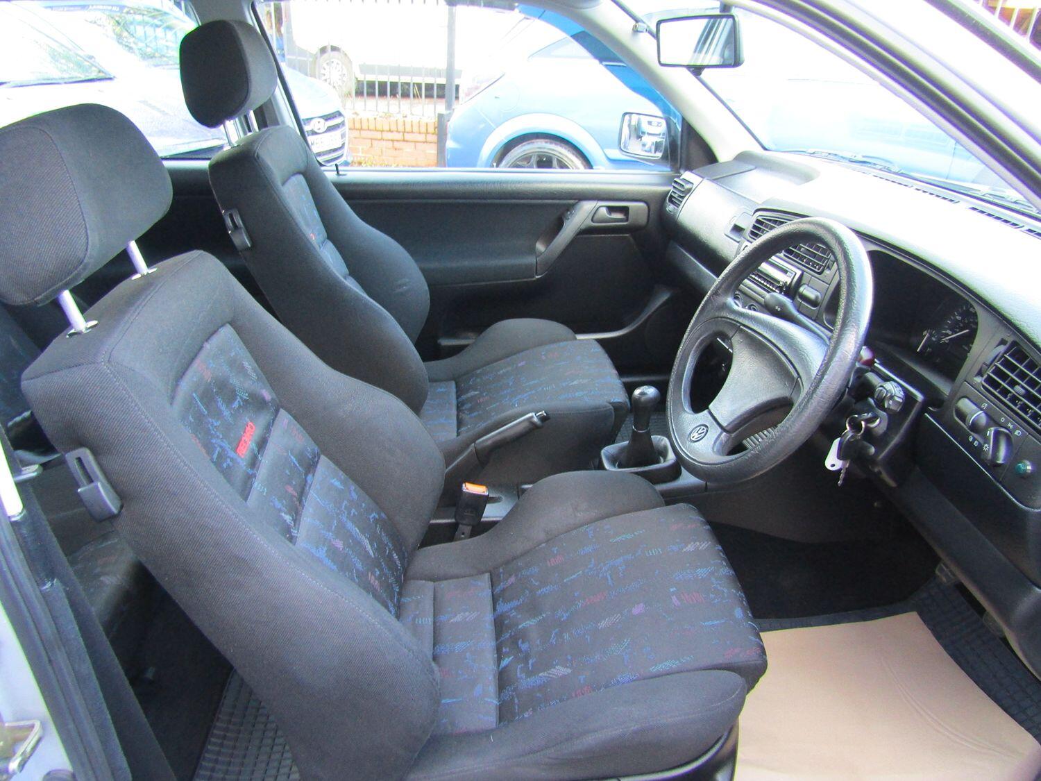 Used Volkswagen Golf 1994 for sale - 76631592: Photo 15