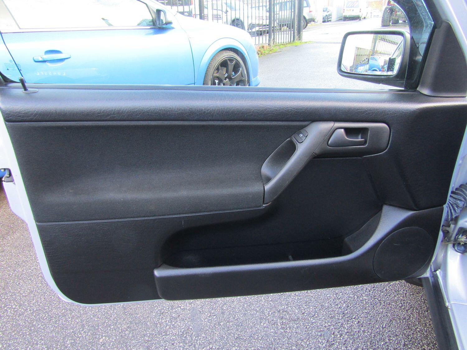 Used Volkswagen Golf 1994 for sale - 76631592: Photo 18