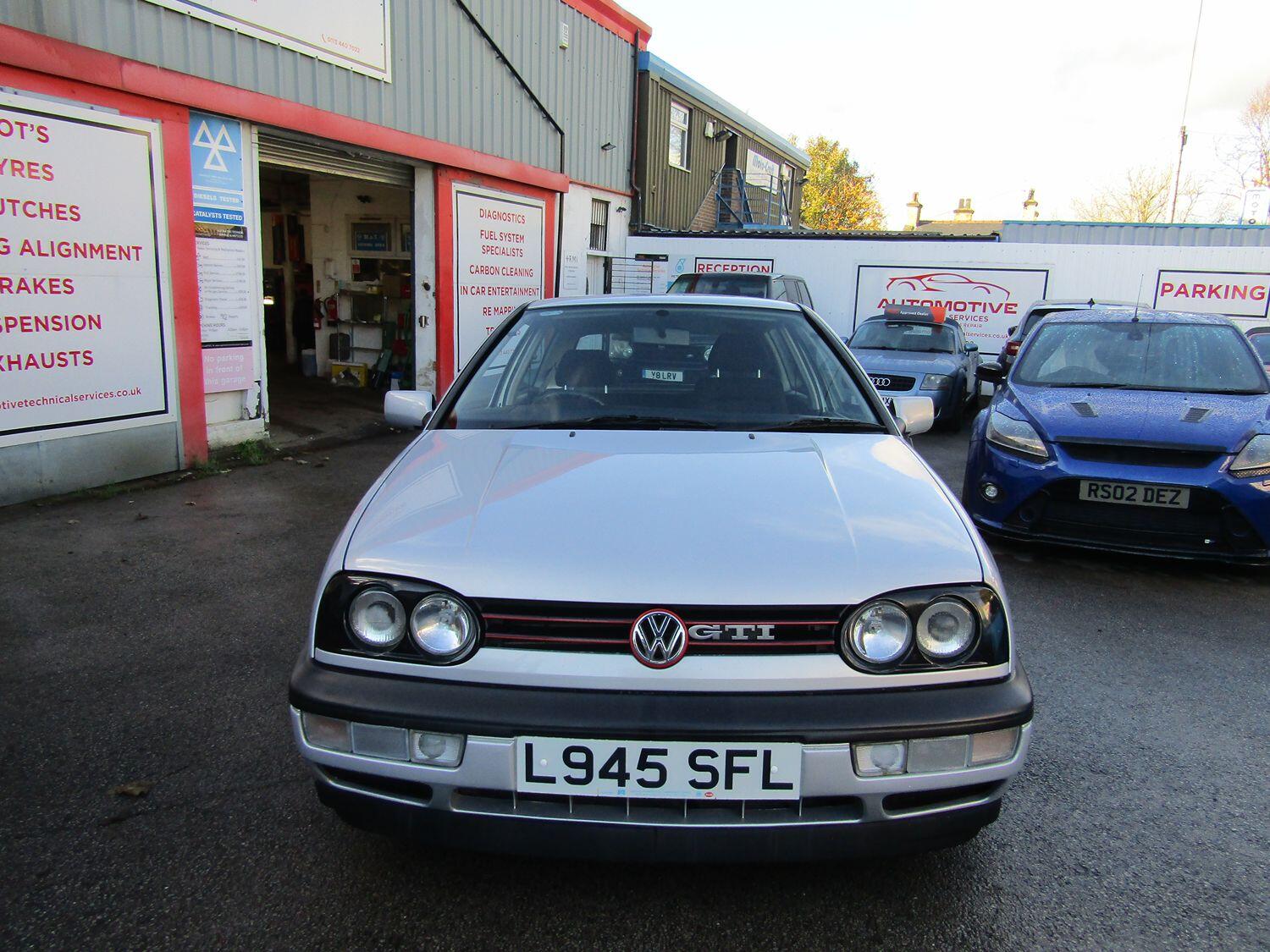 Used Volkswagen Golf 1994 for sale - 76631592: Photo 2