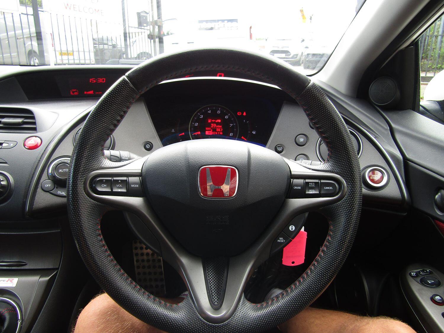 Used Honda Civic 2009 for sale - 76631453: Photo 23