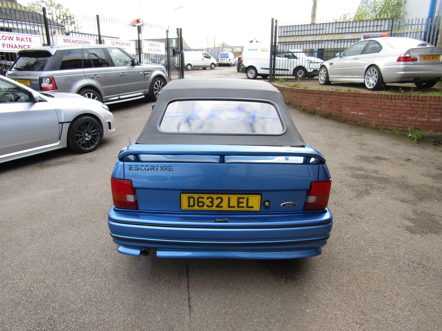 Used Ford Escort 1986 for sale - 77213416: Photo 9