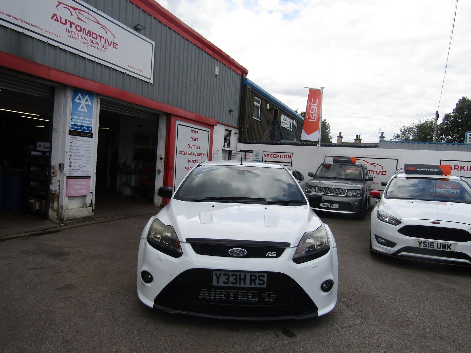 Used Ford Focus 2010 for sale - 77213500: Photo 2